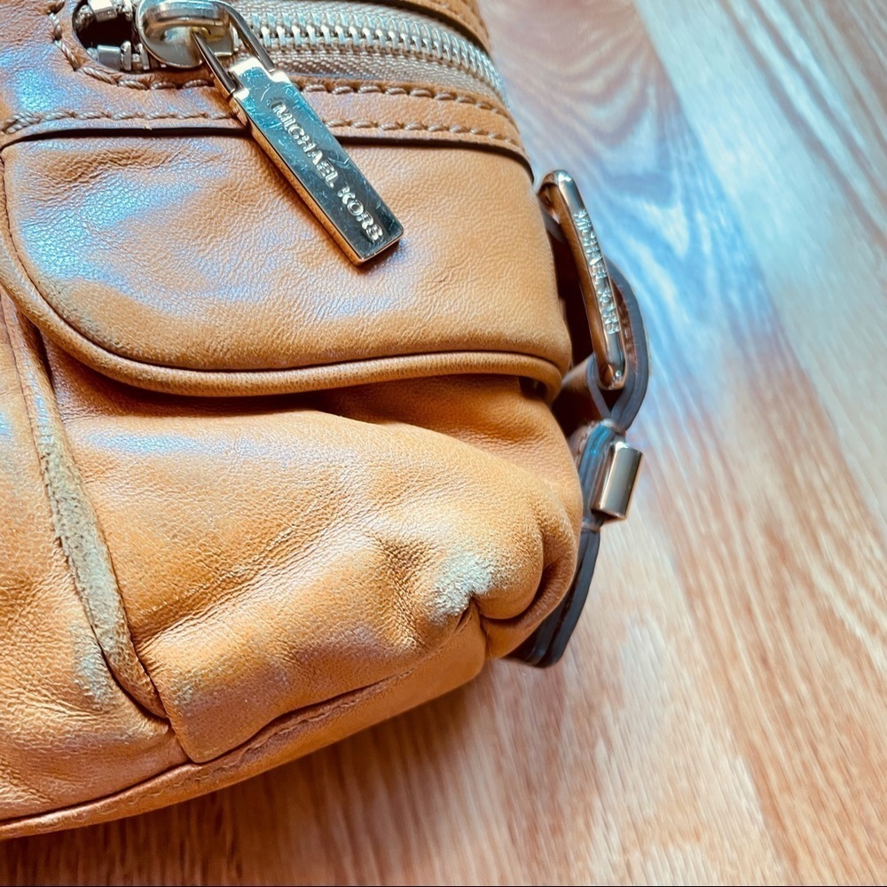 Michael Kors purse leather caramel shoulder bag super funky festival hip - Picture 8 of 16